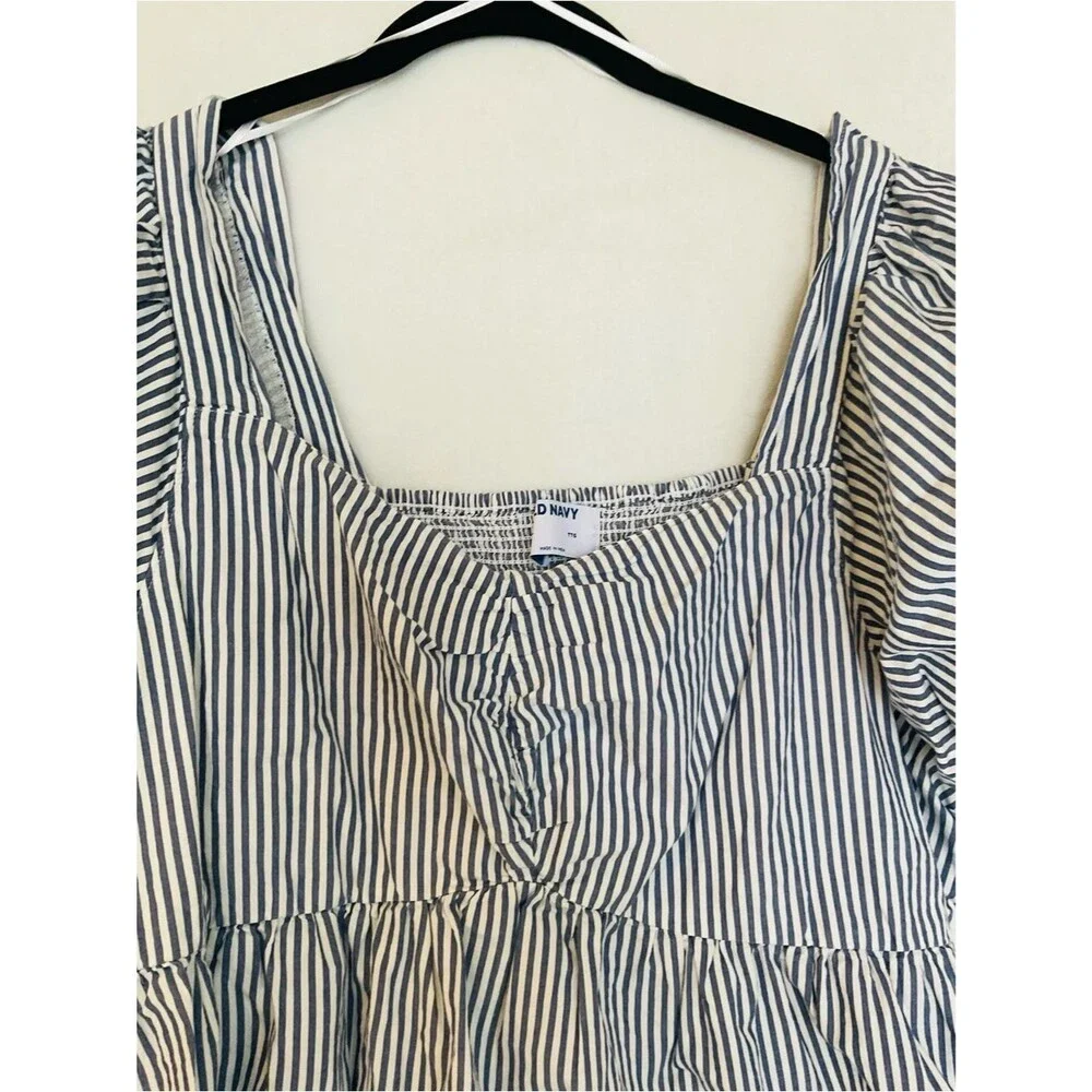 Old Navy Coastal Puff Sleeve Peplum Top XXL Cotton Striped Blue White Smocked